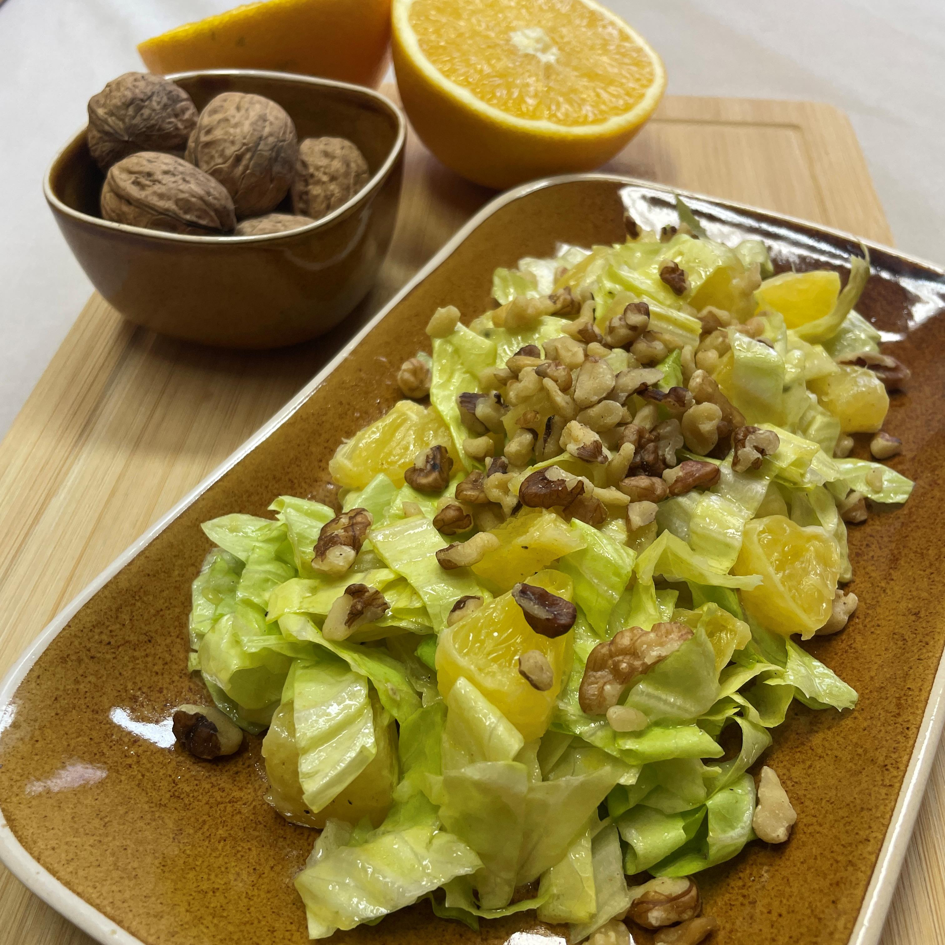 Zuckerhutsalat mit Orangen